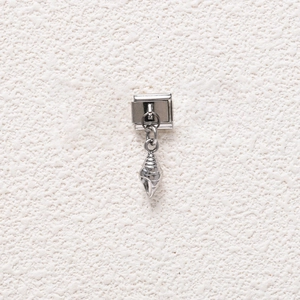 Detail of stainless steel Italian charm link featuring a polished 3D conch shell pendant