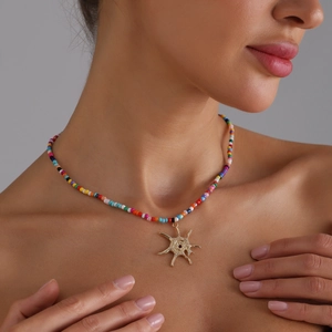 Collier Pendentif en Perles de Rocaille Colorées Bohème pour Femmes Plage Été Étoile de Mer Coquillage Or Alliage Strass
