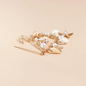 Broche marine dorée avec coquillages, étoile de mer et perles pour styles d'été
