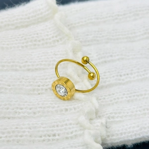 Anillo ajustable de acero de titanio dorado con números romanos y piedra de circón