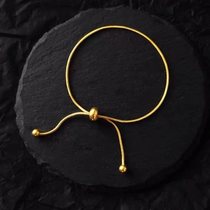 Bracciale A Catena A Serpente In Acciaio Inossidabile Placcato Oro 18K Chiusura Scorrevole Regolabile Perline Tonde Retrò