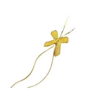 Elegantes 18K vergoldetes Schleifen-Schmuckset mit langen Kettendetails für Damen