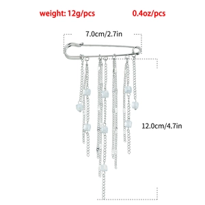 Spécifications détaillées de taille et poids pour la broche à glands en cristal argenté