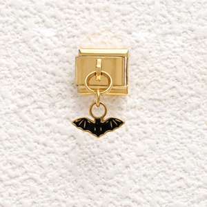Italian charm link with a golden stainless steel finish and a black enamel bat pendant