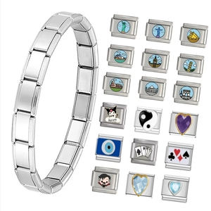 Italienisches Charm-Armband aus Edelstahl mit verschiedenen bunten DIY-Symbolen
