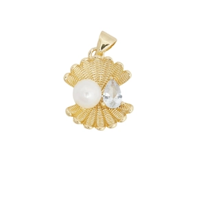 Pendente a conchiglia placcato oro 18k con perla bianca e zircone a goccia su bianco