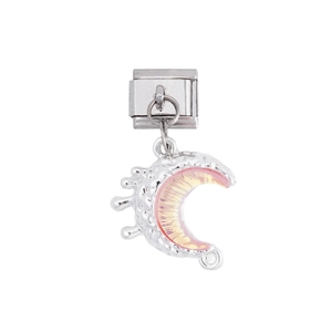 Charm modulare italiano con ciondolo a mezzaluna argentato e intarsio in resina rosa iridata