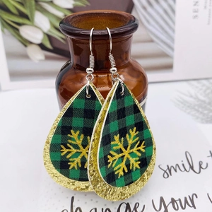 Boucles d'oreilles de Noël en cuir à carreaux verts avec flocons et paillettes
