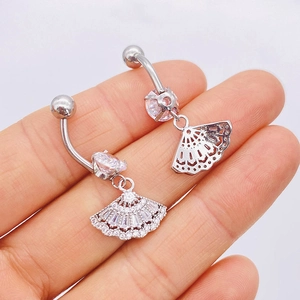 Piercings de nombril en acier inoxydable avec pendentifs zircone en forme de cœur