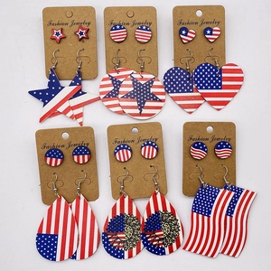 US Independence Day Earrings Faux Leather American Flag Stars Stripes Heart Dangle Earrings For Women 4th Of July Jewelry