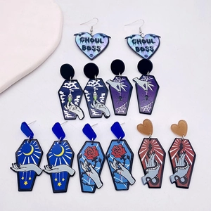 Gothic Halloween Acryl Sarg Ohrhänger Für Damen Ghoul Boss Fledermaus Spinne Rose Schlange Muster Dunkel Stil Ohrringe