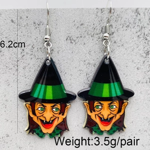 Pendientes de bruja para Halloween en acrílico con sombrero verde y cara sonriente