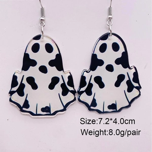 Spook oorbellen met koeienprint patroon, maat 7,2x4,0 cm voor Halloween look