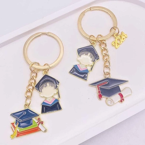 2024 Graduation Season Keychain Zinc Alloy Gold Plated Enamel Doctor Hat Bachelor Gown Pendant Souvenir Key Ring For Students