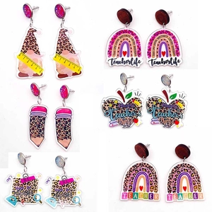 Lot de boucles d'oreilles pour enseignants avec motifs léopard, crayons et pommes
