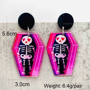 Orecchini a bara in acrilico con teschi e cuori per gioielli di Halloween rosa