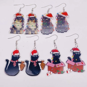 Lot de boucles d'oreilles de Noël en acrylique avec chats et chiens festifs en bonnets