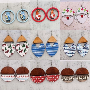 Pendientes Colgantes de Madera de Navidad Papá Noel Alce Gnomo Copos de Nieve Patrón Bohemio Empalme Pendientes de Gancho para Fiesta Mujer Joyería