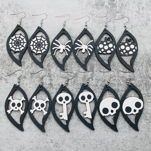 Halloween Wooden Drop Earrings Gothic Pumpkin Skull Spider Web Pattern S-Shaped Leaf Wood Dangle Earrings Party Jewelry