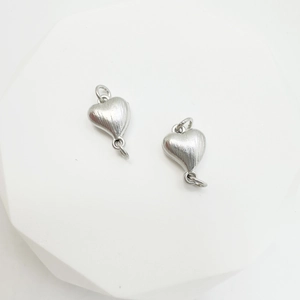 Silver brushed heart magnetic clasp connectors for DIY bracelets and necklaces jewelry