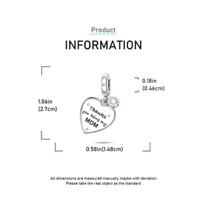 Dimensions détaillées du pendentif cœur avec pierre rose et gravure maman