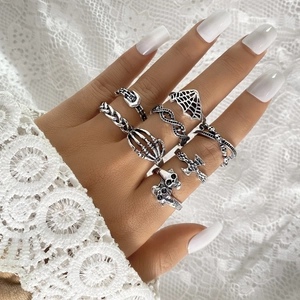 Gothic Punk Skeleton Skull Butterfly Rings For Women Antique Silver Vintage Halloween Jewelry Assorted Retro Grunge Jewelry