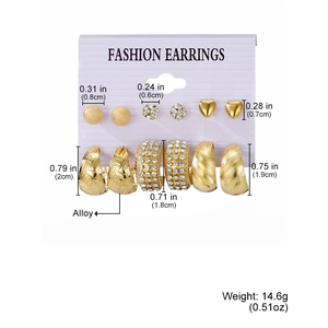 Set di 6 paia di orecchini in lega dorata con forme geometriche e strass lucidi