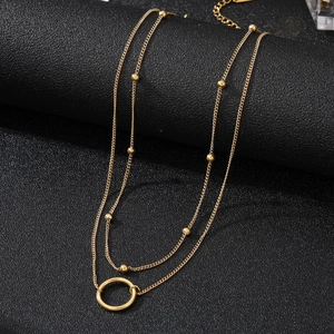 Elegante collana a doppio strato in acciaio inossidabile dorato con perline e ciondolo