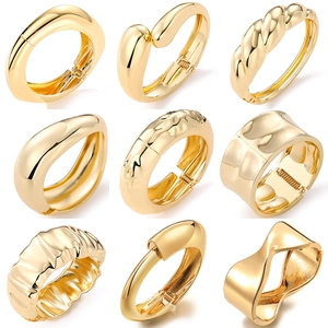 Exaggerated Irregular Liquid Metal Bangle For Women Chunky Gold Silver Plated Geometric Pleated Teardrop Statement Bracelet Jewelry
