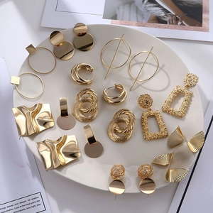 Vintage Geometric Metal Alloy Stud Earrings For Women Gold Silver Plated Hoop Leaf Flower Earrings Fashion Jewelry