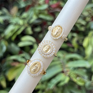 18K Vergoldeter Kupfer Jungfrau Maria Relief Offener Ring Für Damen Religiöser Zirkonia Eingelegter Verstellbarer Modeschmuck