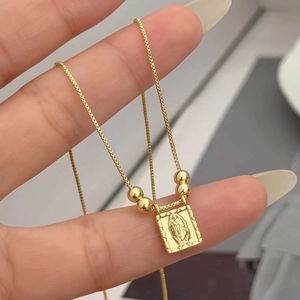 18K gold plated Virgin Mary pendant necklace with beaded accent on Venetian chain