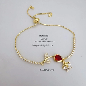 Bracciale in rame placcato oro 18K con design tulipano in zircone rosso e regolabile