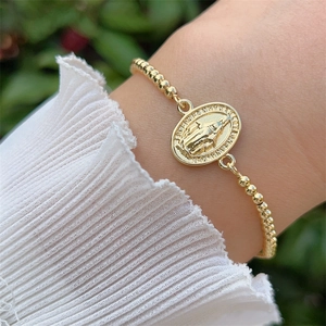 Elegantes, 18K vergoldetes Perlenarmband mit ovalem religiösem Jungfrau-Maria-Anhänger