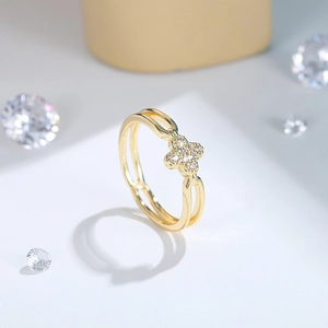 14K gold plated four leaf clover ring with sparkling zircon stones and double-layered band