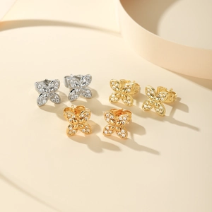 Elegante Kupfer Blume Ohrstecker Für Damen Glänzende Strass Eingelegt Vierblättrige Florale Ohrringe Leichter Luxus Schmuck Geschenk