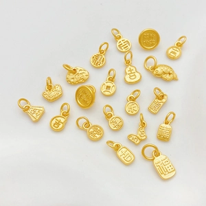 Vergulde Chinese gelukshangers set voor DIY sieraden inclusief Fu en koi vis bedeltjes
