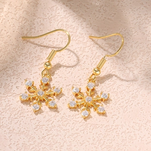 Elegante goldene Schneeflocken-Ohrringe mit Zirkonia-Kristallen und Fischhaken-Design