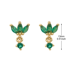 Lujosos pendientes dorados con circonitas verdes de 13 mm de altura total del producto