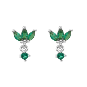 Elegantes pendientes en oro blanco con circonitas verde esmeralda en talla marquesa