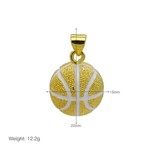 Dettaglio del ciondolo basket 3D con misure di 15 mm di larghezza e 22 mm di altezza