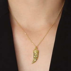 Collier Pendentif en Cuivre Plaqué Or 18K pour Femme Corne Italienne Étiquette LOVE Étoile Lune Zirconia Bijoux Mode