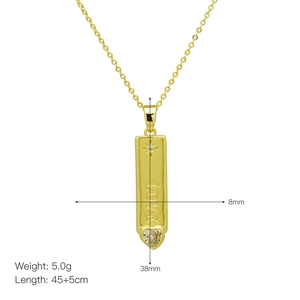 Dimensions détaillées du collier pendentif LOVE plaqué or 18k avec un cœur en zircon