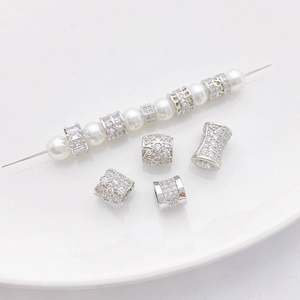 Cuentas espaciadoras de copo de nieve plateadas con circonita para joyería DIY