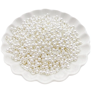 Gepolijste zilveren kralen in witte schaal voor DIY-sieraden maken en armbanden