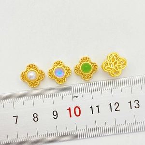 Cuentas de trébol de cuatro hojas doradas con perlas y gemas para joyería DIY