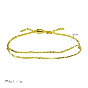 Λεπτομέρεια από επιχρυσωμένο βραχιόλι box chain 1,5mm με ρυθμιζόμενο κούμπωμα