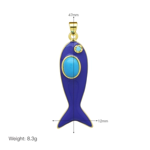 Fisch-Anhänger aus blauem Emaille mit Türkis-Edelstein und 47mm vergoldetem Haken