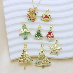 Ciondolo in Rame Placcato Oro 18K Albero di Natale Fiocco di Neve Campana Solo Senza Catena Zirconia Gioielli Regalo Donna Uomo