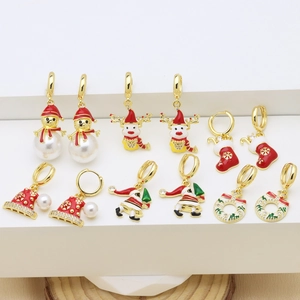 Orecchini di Natale in Smalto Babbo Natale Pupazzo di Neve Renna Calza Corona Orecchini Con Perla Artificial Zirconia Gioielli Festivi Donna